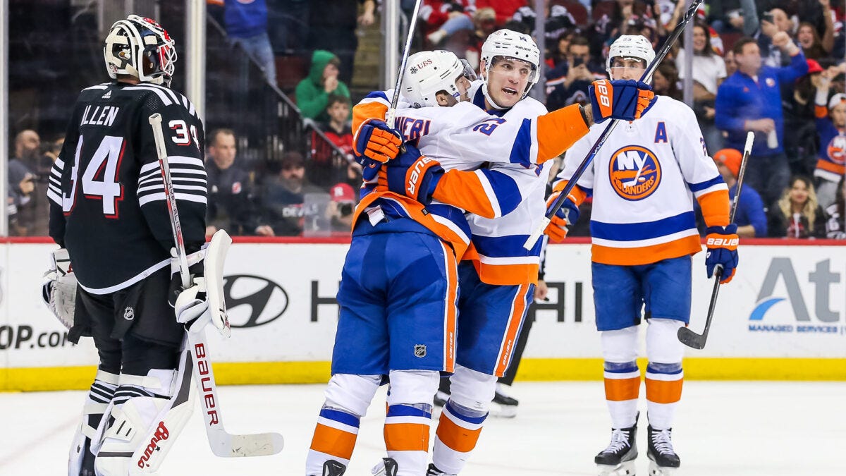 Islanders Back - Yashin Tree Keeps Branching