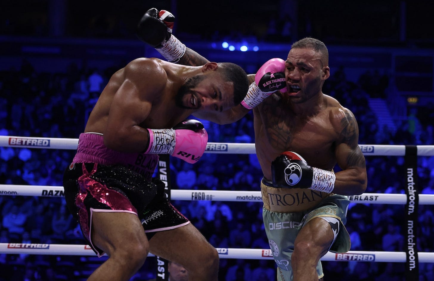 Agyarko outpoints Williamson in Belfast
