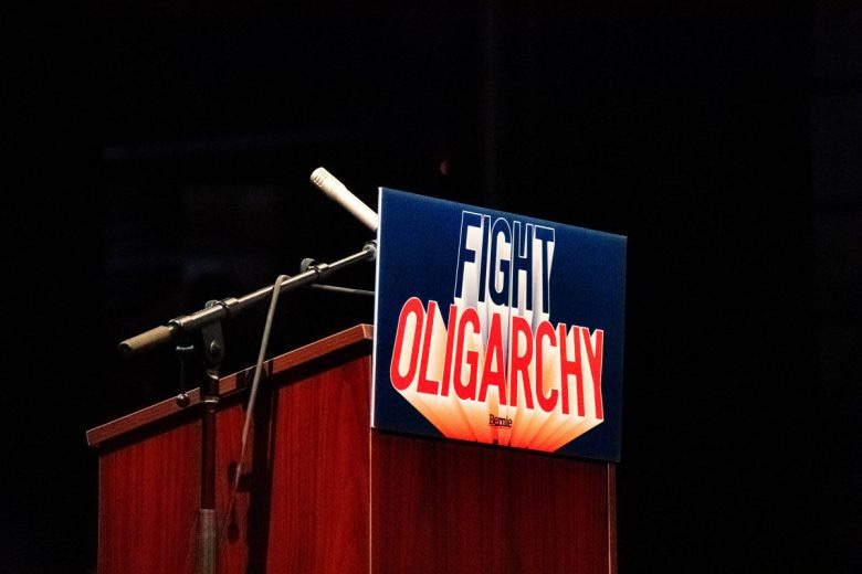 Now is not the time for despair': Bernie Sanders calls on Americans to  'fight back' against Trump authoritarianism in Iowa City - Little Village