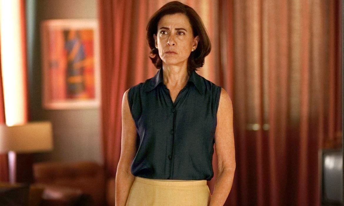 Atriz Fernanda Torres interpreta Eunice Paiva no filme Ainda estou Aqui. 