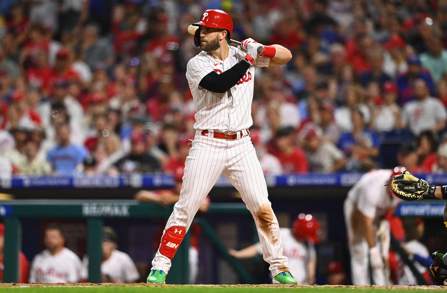 MLB roundup: Bryce Harper returns, drives in 2 in Phils' win | Reuters