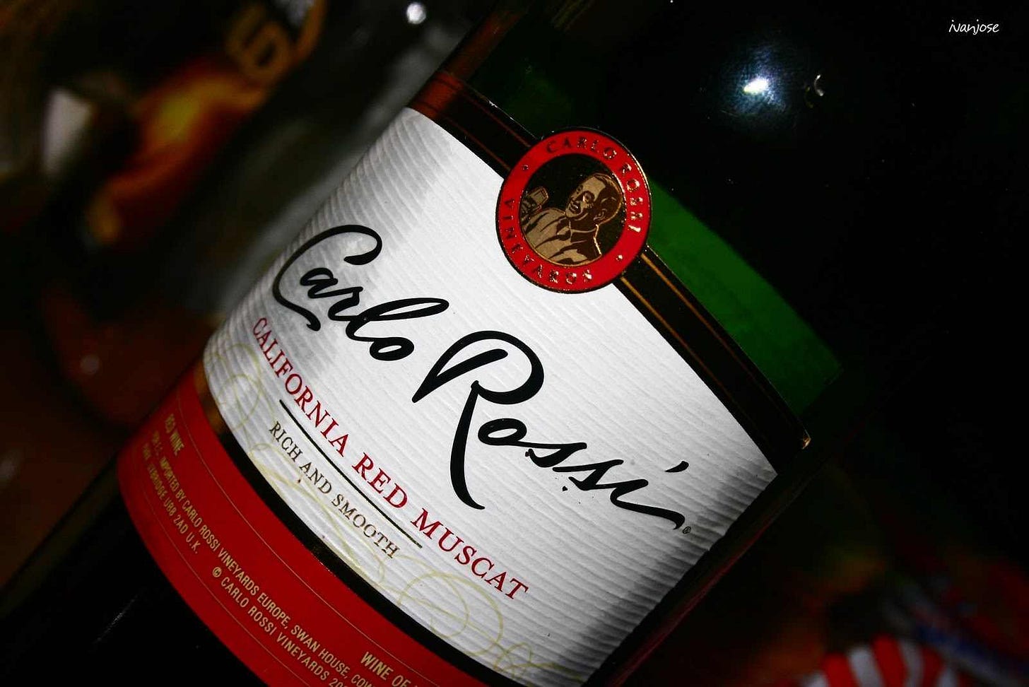 A bottle of wine to celebrate the new year 2012