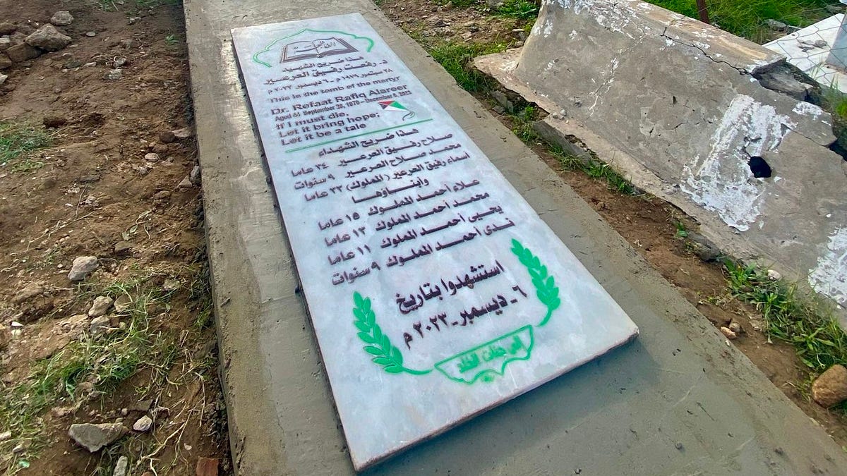 Iran kills hundreds of protestors, shuts off internet; A gravestone for Refaat Alareer
