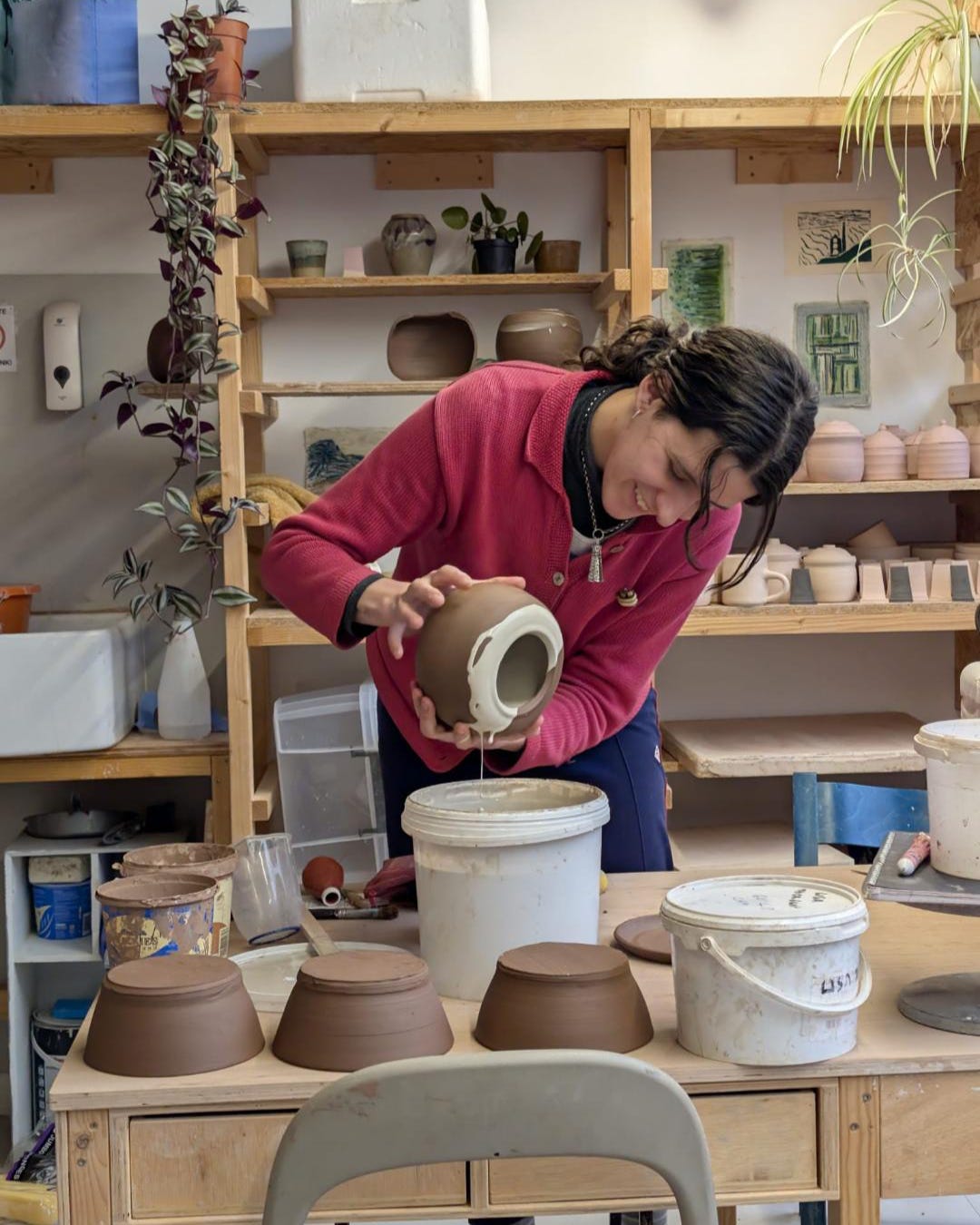 Into the world of Ceramic Artist