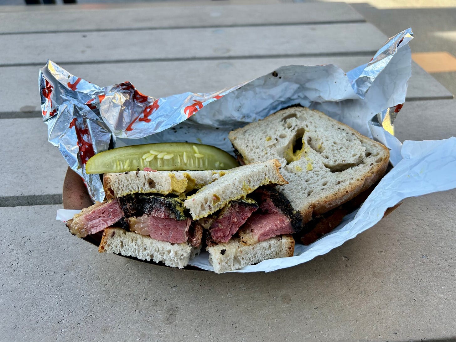 sandwich, wrapping, picnic table