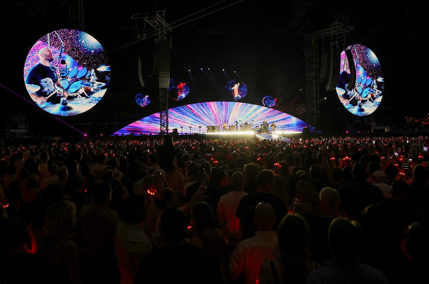 Astronomer CEO Resigns After Getting Caught on Coldplay Kiss-Cam