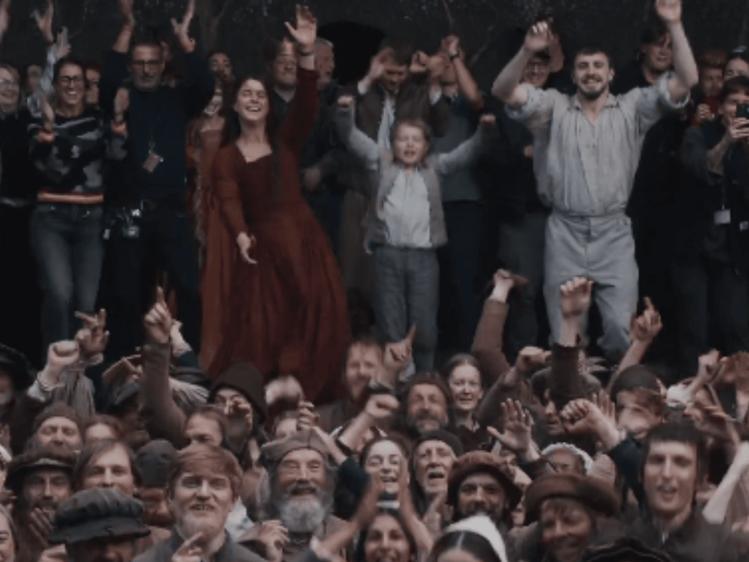 Hamnet' Cast & Crew Dance To Rihanna: VIDEO - Comic Sands