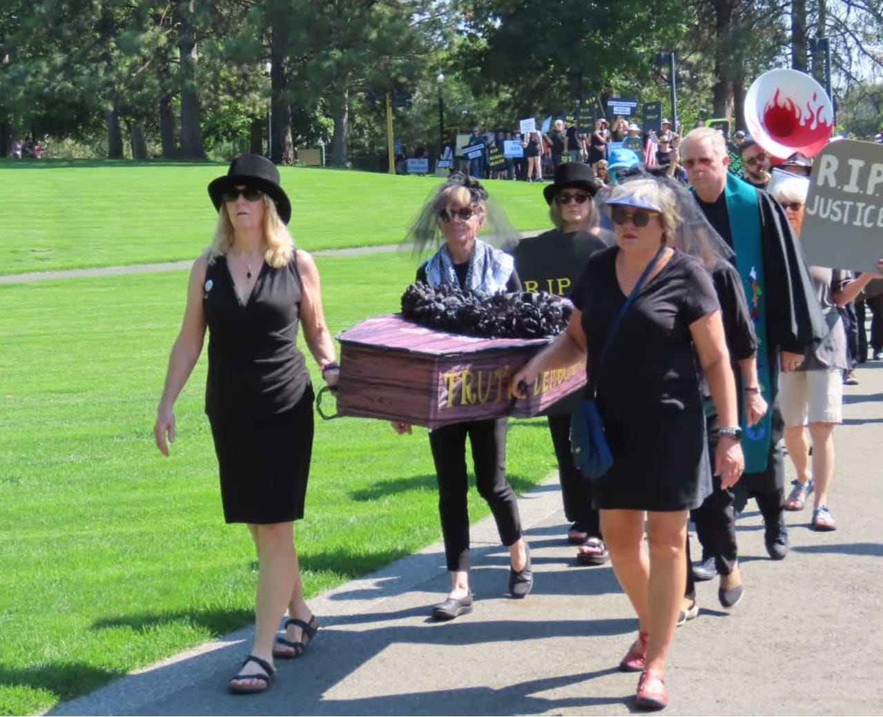 Funeral for Democracy procession image 