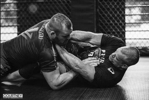 Jocko Willink and Dean Lister Talk Benefits of BJJ and GI vs Nogi - Five  Grappling