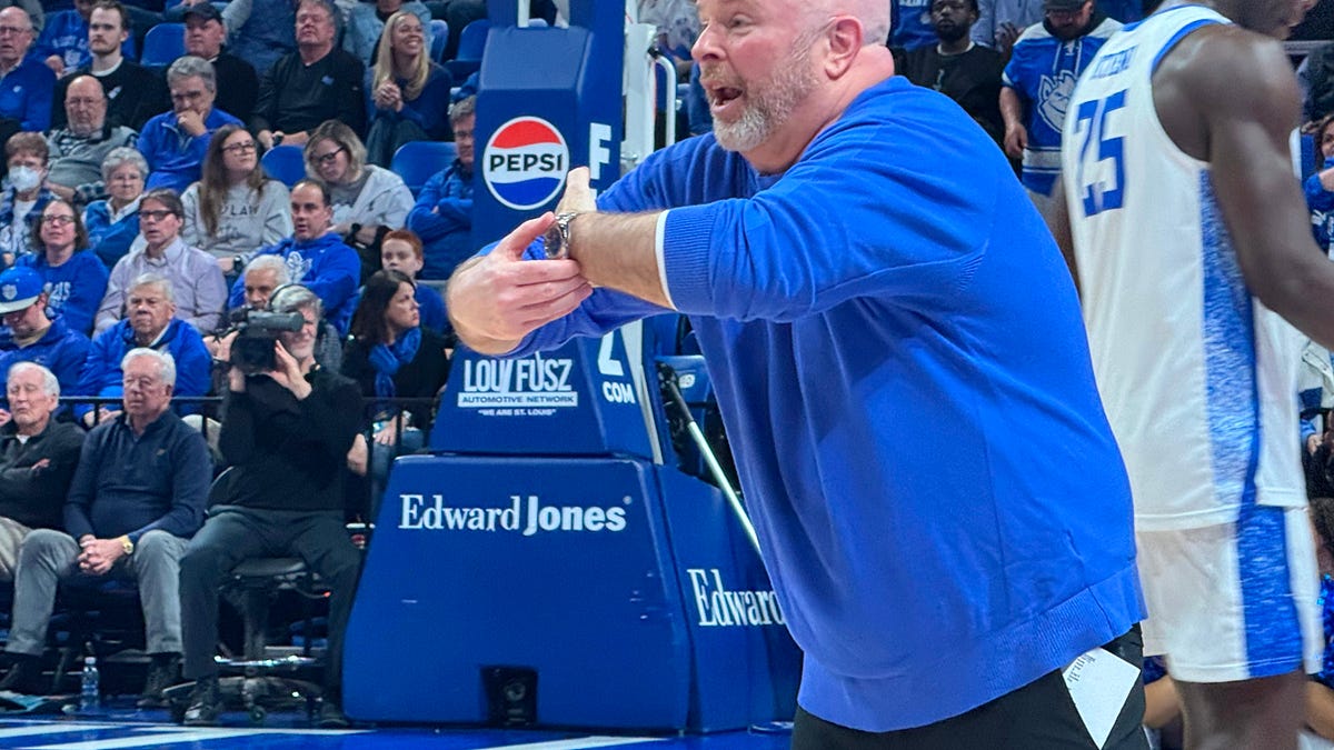 Josh Schertz took an unexpected call from Dennis Gates, leading to SLU-Mizzou series