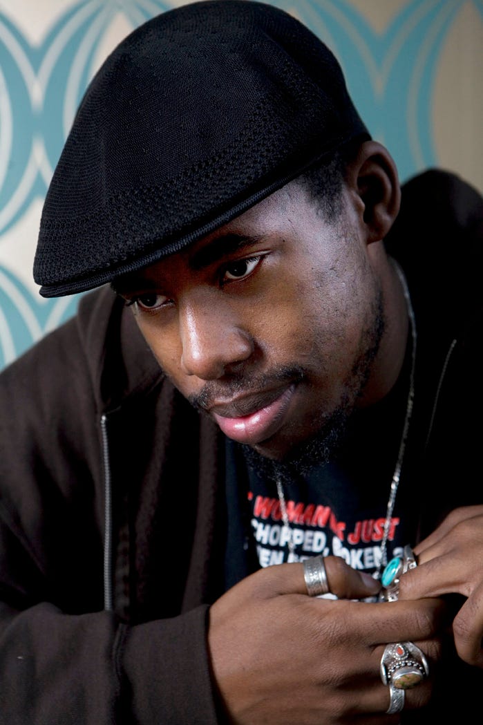 Flying Lotus - Wikipedia, la enciclopedia libre Flying Lotus - Wikipedia, la enciclopedia libre