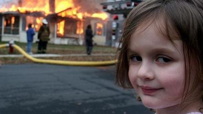 House on fire selfie girl: 'I flipped out!' | news.com.au — Australia's  leading news site