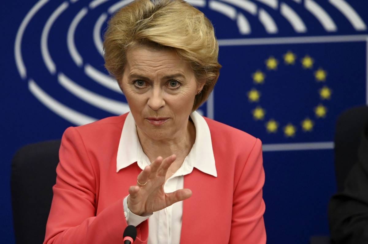 Ursula von der Leyen di nuovo nella bufera per lo scandalo appalti - il  Giornale