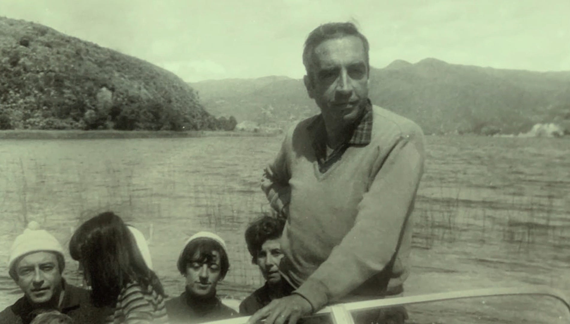 323. Ana Rosa (2023) - Cinescritos