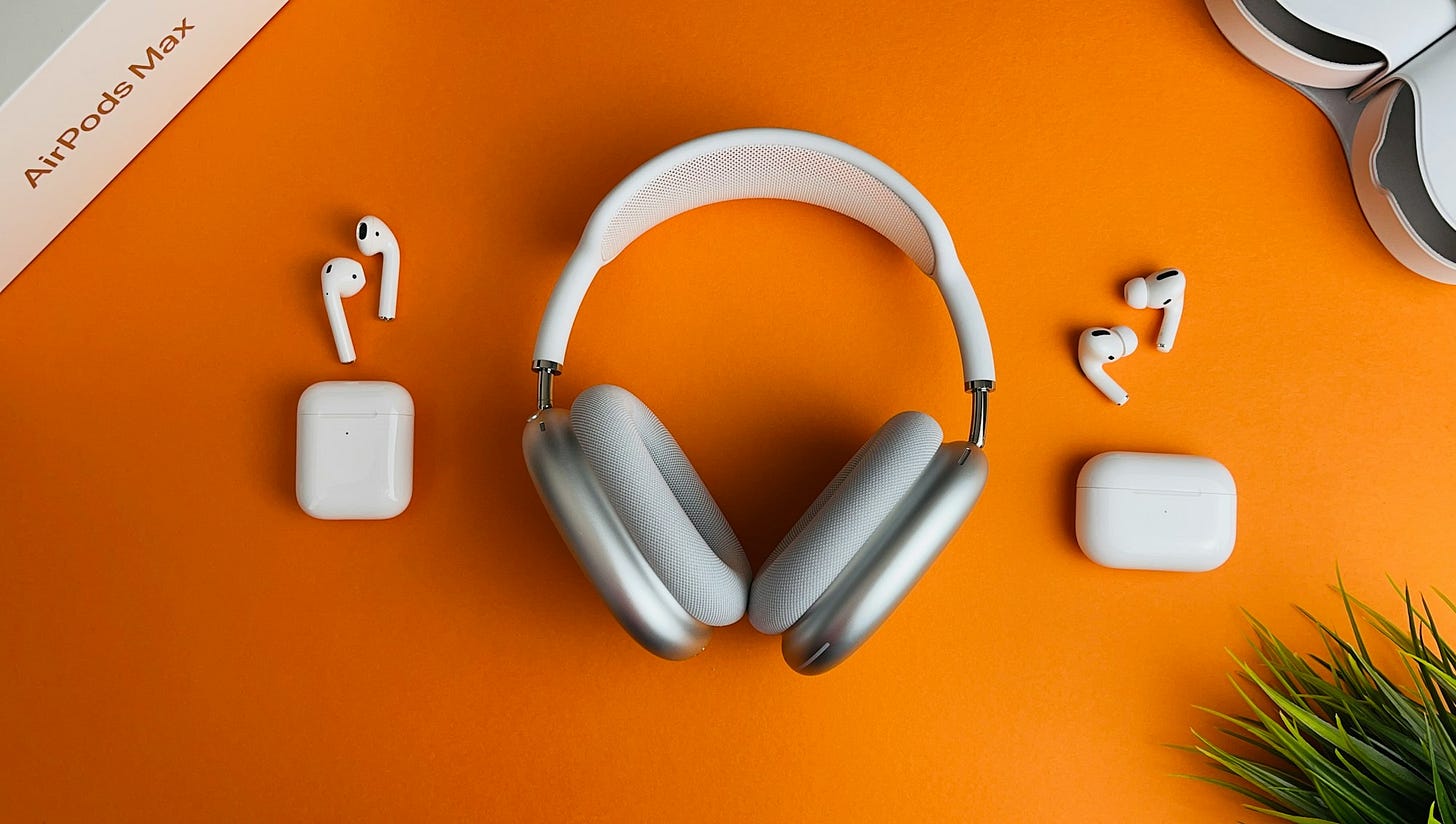 Aesthetic Apple AirPods Max! Aesthetic Apple AirPods Max!