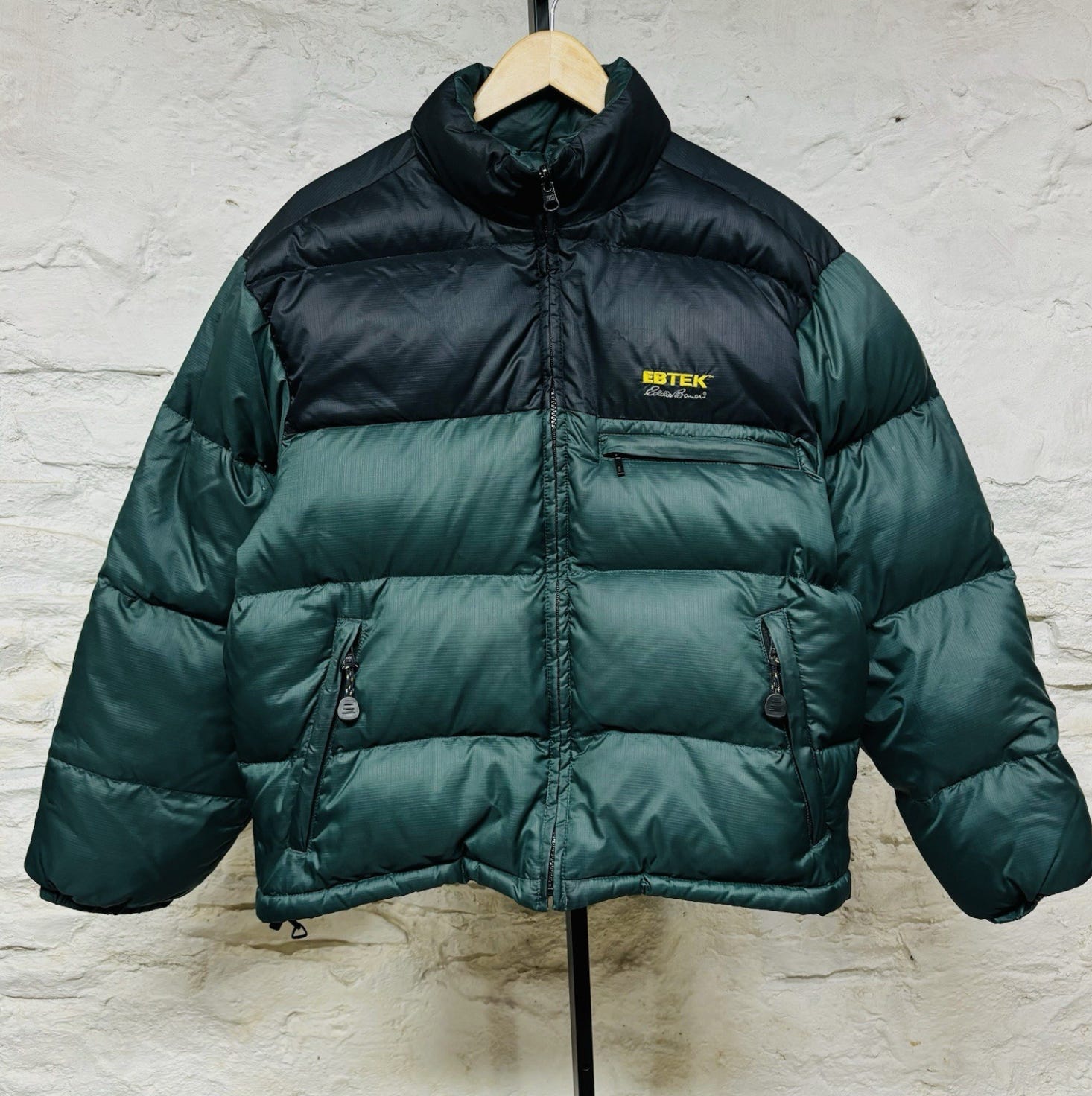 Vintage Eddie Bauer Is Insanely Underrated - JAKE WOOLF