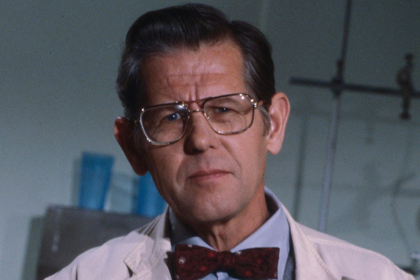 Ed Williams, 'Police Squad!,' 'Naked Gun' and 'Father of the Bride' Actor,  Dead at 98