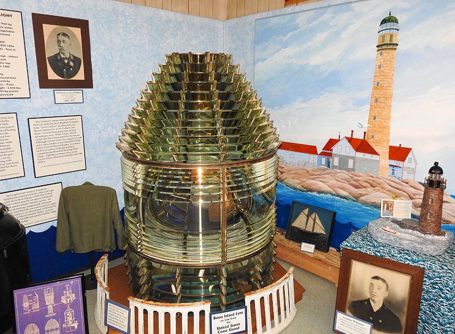 Third order Fresnel lens