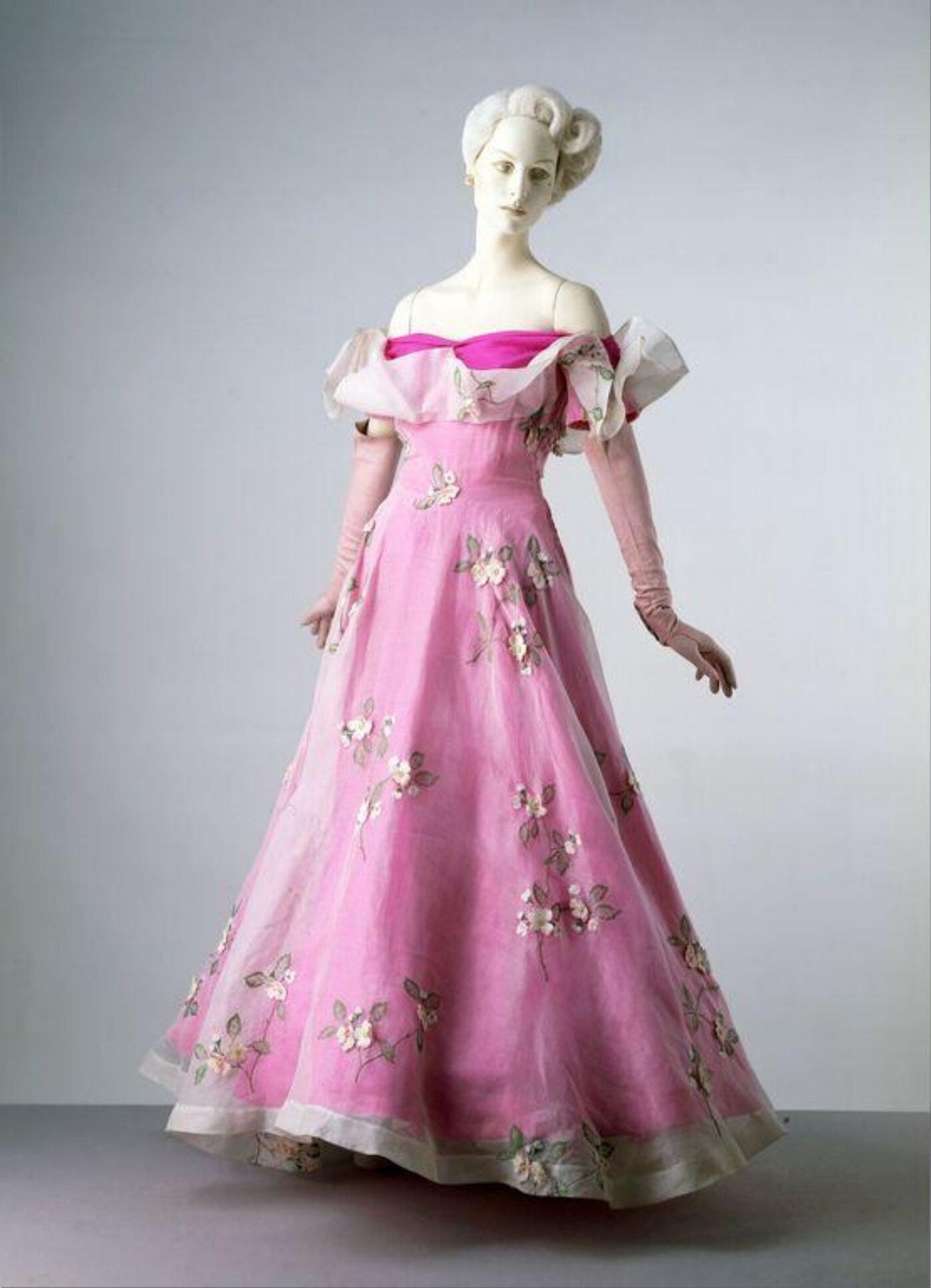 003: Shocking Pink: how one colour  and one designer  redefined fashion  forever