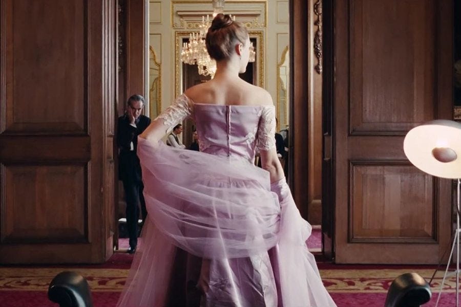 Review: In 'Phantom Thread,' a Gown is a Love Letter – The Communicator