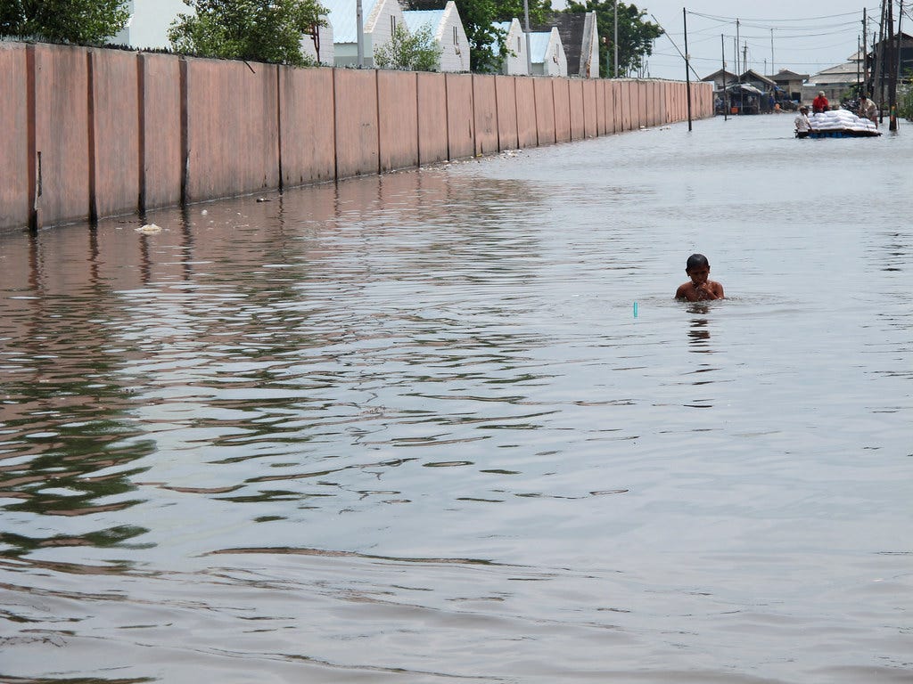 Flooding in Jakarta | Big floods in Jakarta. Indonesia. Proj… | Flickr