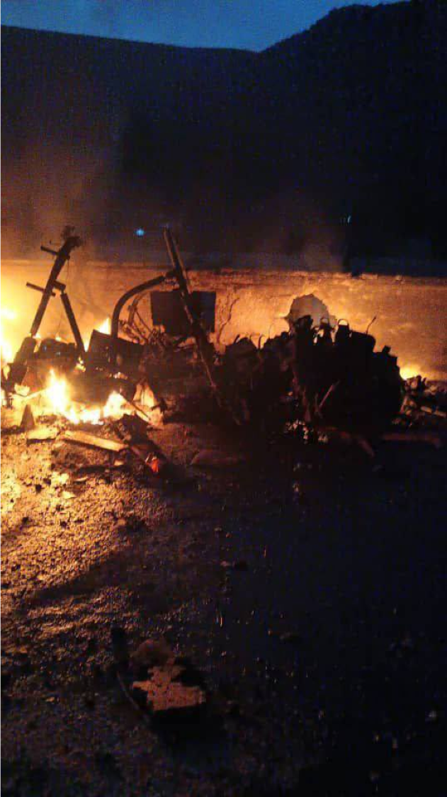 Destroyed Israeli Humvee at night right after the attack  from a street in the southern Syrian village of Beit Jin on November 28, 2025. Photo from X.