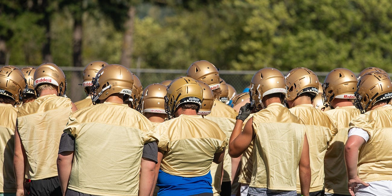 High School Football Roundup: Sad weekend in Kelso; Longview schools off to worst start this century