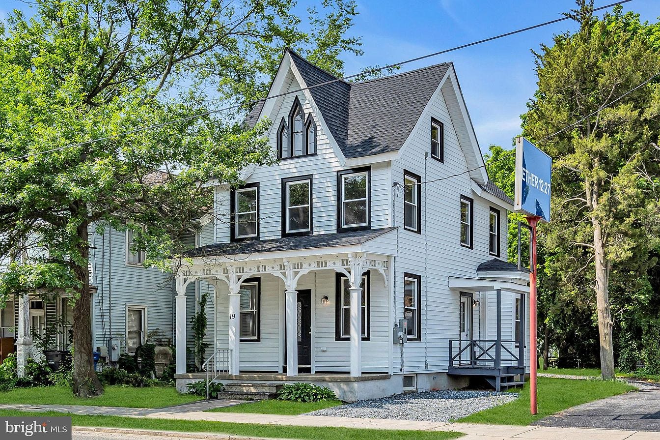 carousel photo #1 (MLS)