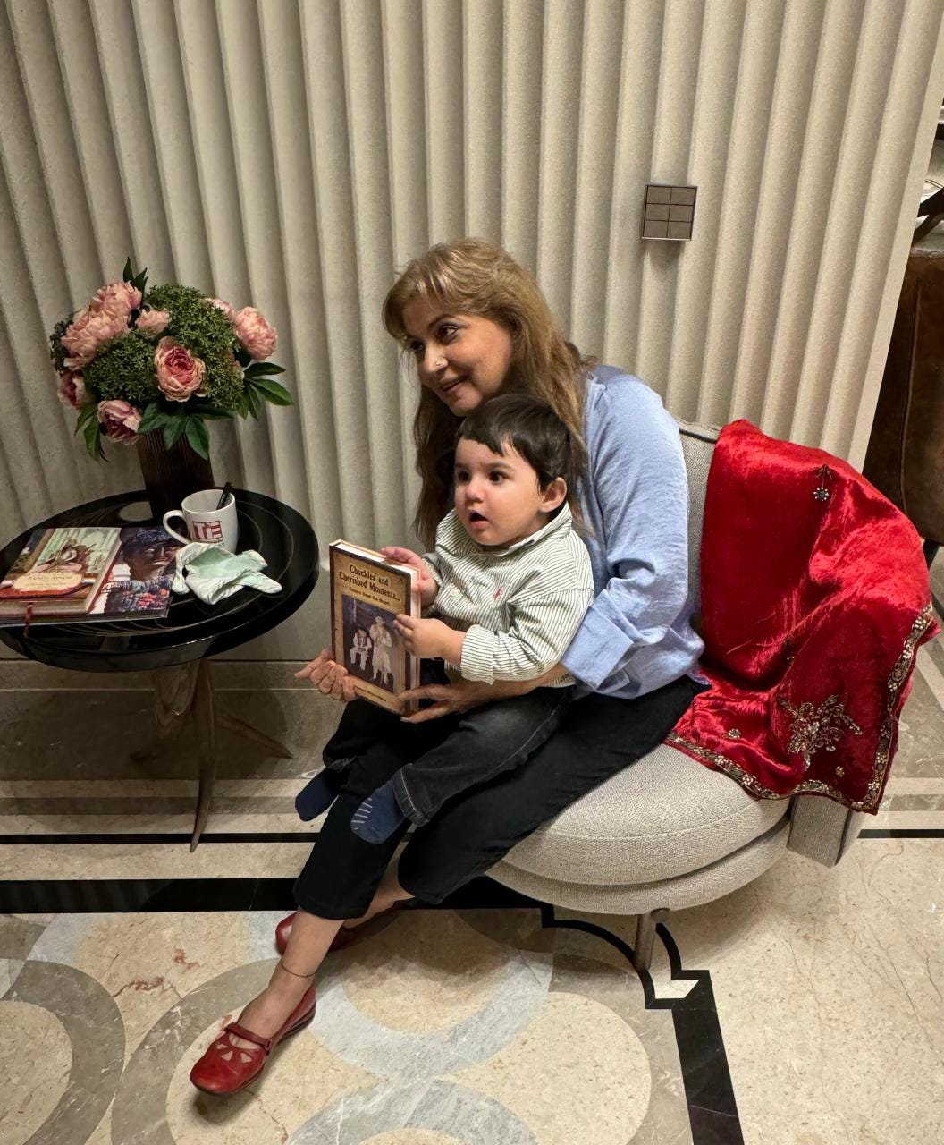 Cliff-Hangers | Hail LB) In Korea, image size:1056x1280