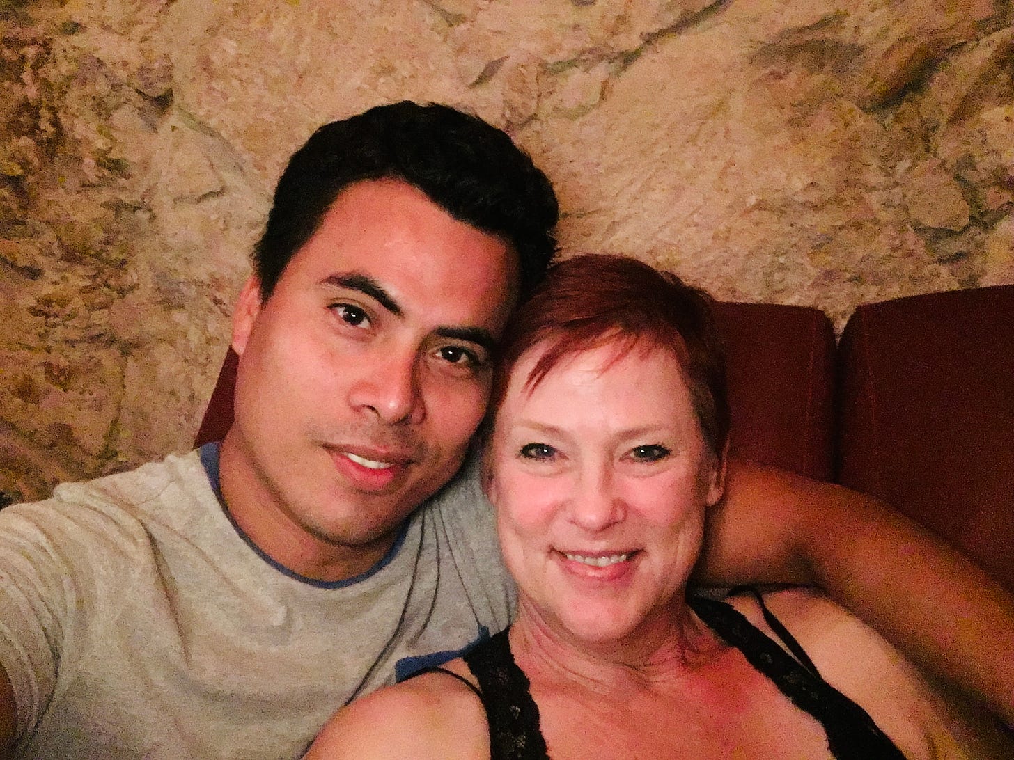 Angel Rodríguez and Amy Jones, Life in Mérida co-founders, in a close-up selfie