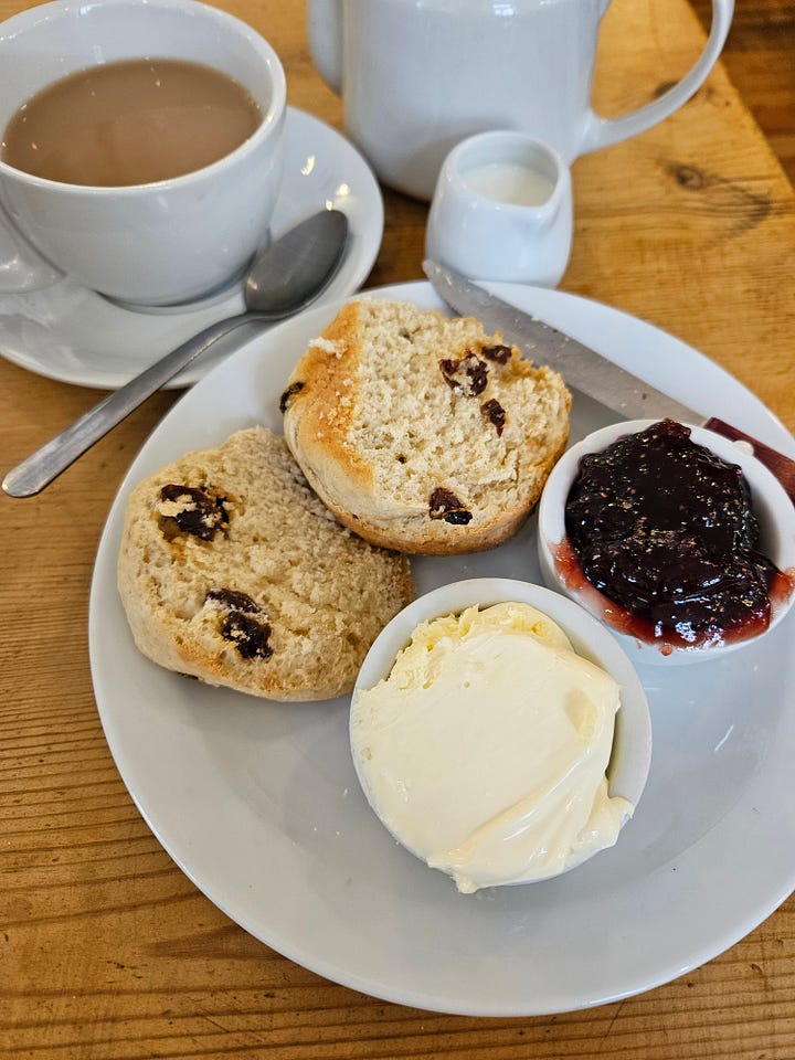 Golden days, cream tea and a forger!