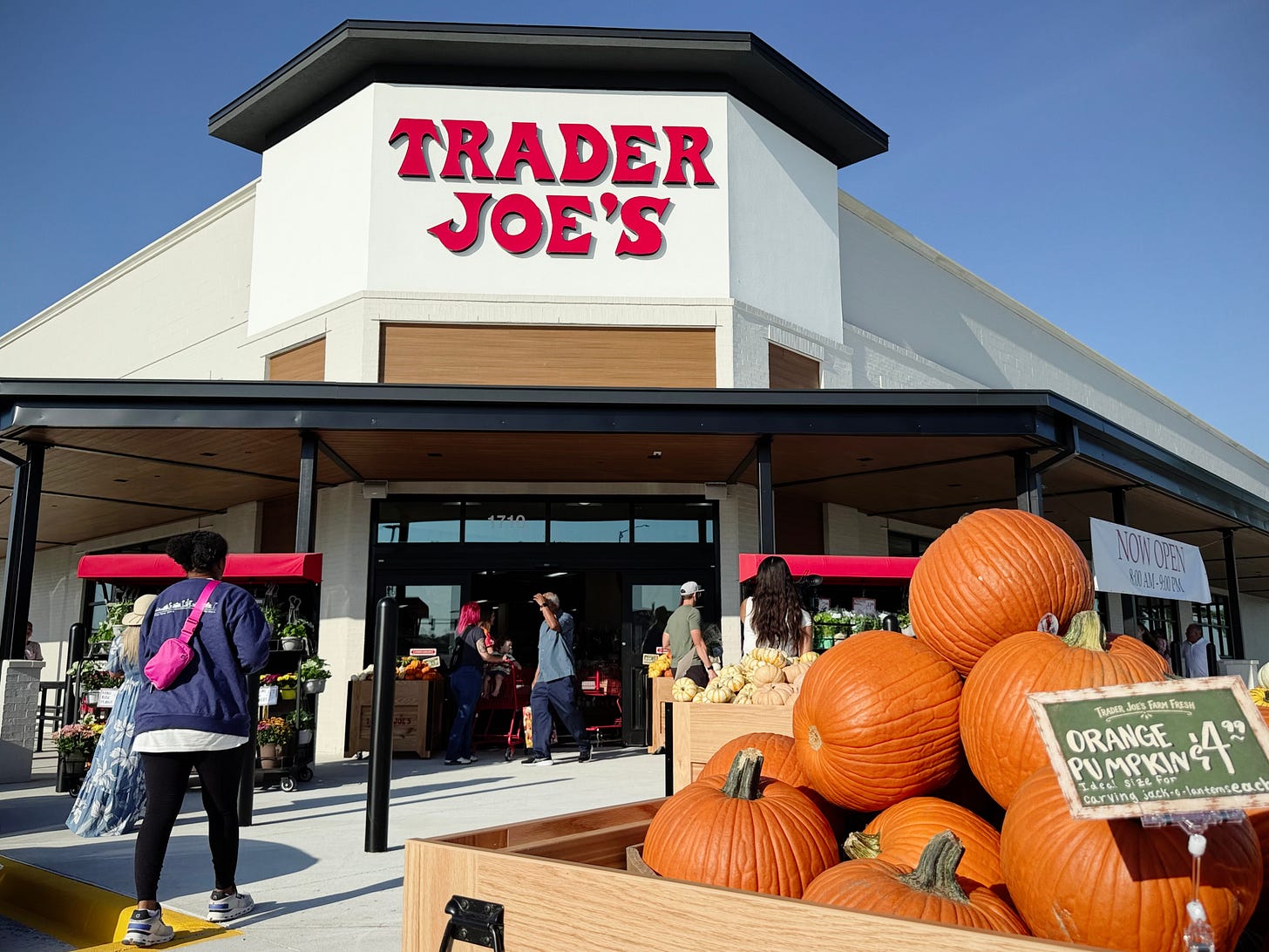 Jeudi 17 septembre 2026, 8h : Ouverture du tout nouveau magasin Trader Joe’s au 1710 Camellia Boulevard à Lafayette en Louisiane. Jeudi 17 septembre 2026, 8h : Ouverture du tout nouveau magasin Trader Joe’s au 1710 Camellia Boulevard à Lafayette en Louisiane.