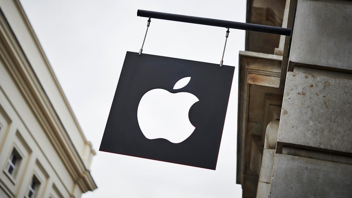 Apple tells US that tariffs would hurt its ability to compete globally -  CNET