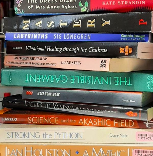 Elizabeth des Roches - The Creatrix Experience ©2024