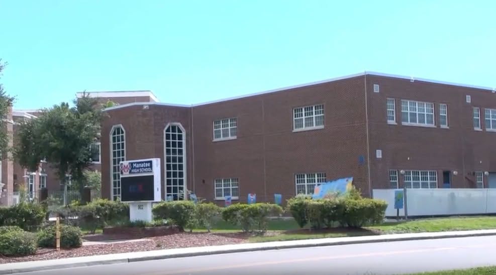 Accidental Lockdown Alert Prompts Brief Lockdown at Manatee High School