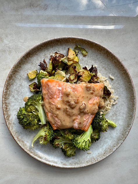 blueberry protein overnight oats, beef stir fry, rotisserie white chicken chili soup, apple cinnamon baked oatmeal casserole, one-pan turkey taco lettuce wraps, chimichurri lentil pasta with roasted chicken thighs, creamy dreamy peanut stir fry, all the greens protein smoothie