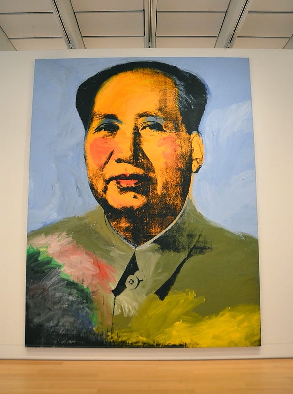 Painting of Mao.