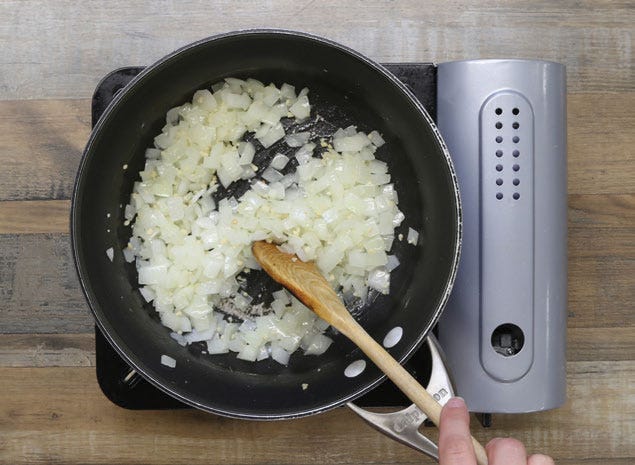 onions and garlic cooking onions and garlic cooking