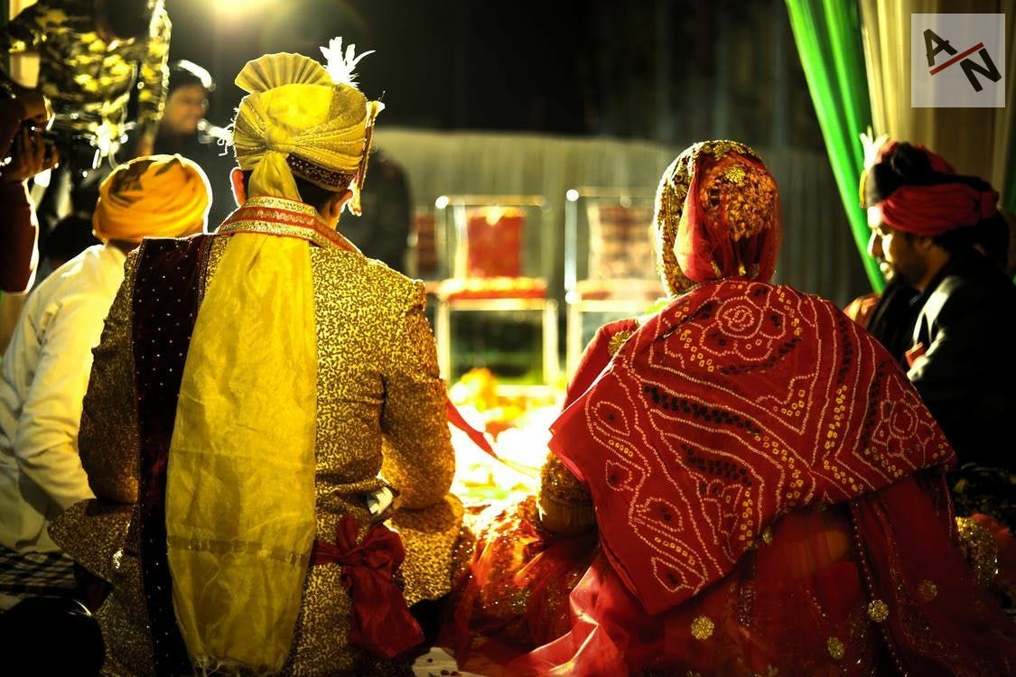 Low Budget Wedding Stage Decoration for a Memorable D Day Low Budget Wedding Stage Decoration for a Memorable D Day