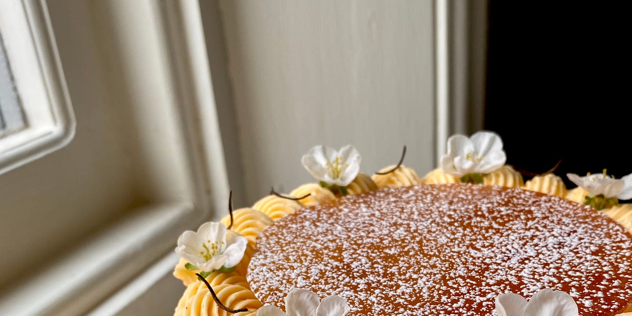 Crème Brûlée Layer Cake