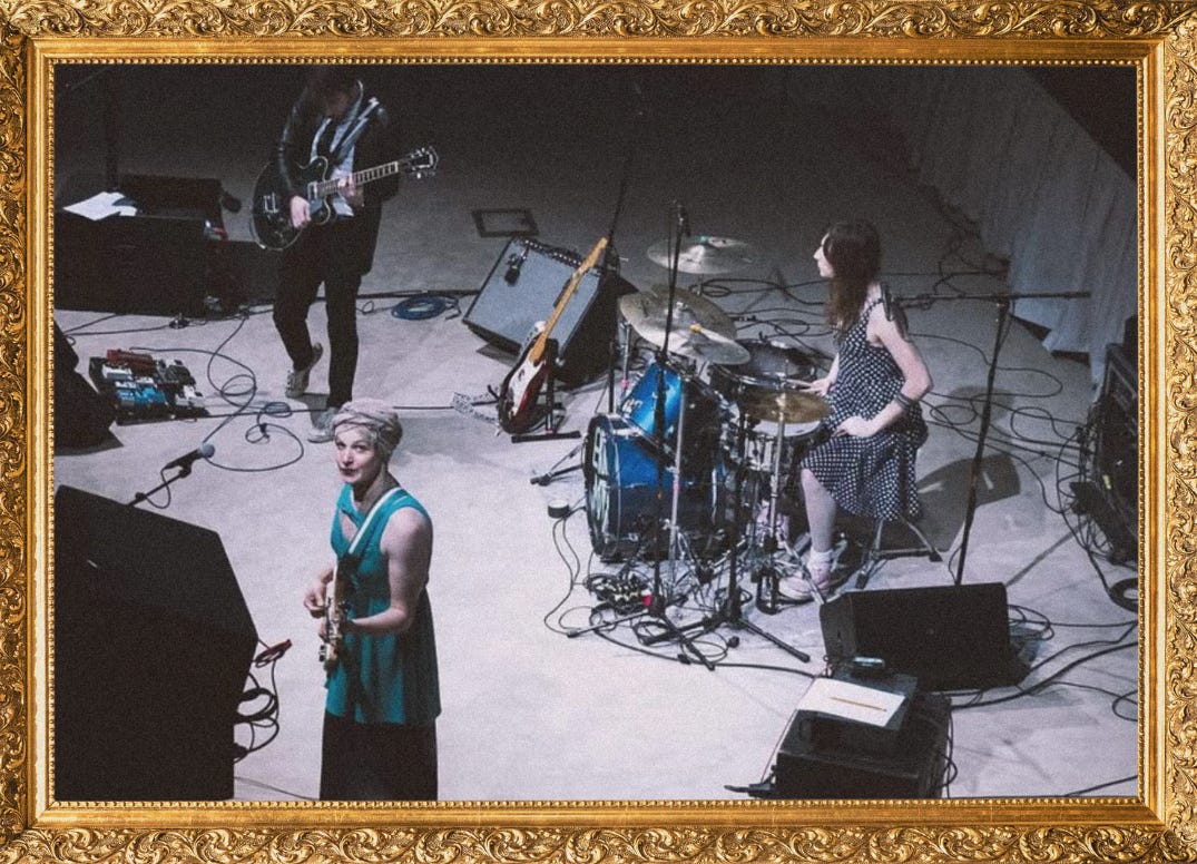 Image of Ekko Astral.