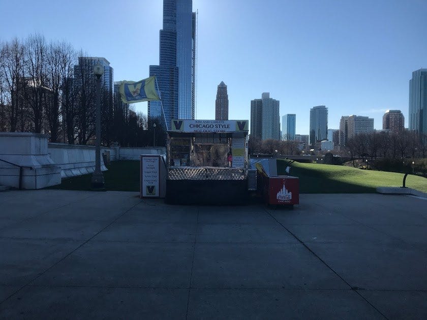 Kim and Carlos Hot Dog Cart, Chicago | Broke Girl Abroad