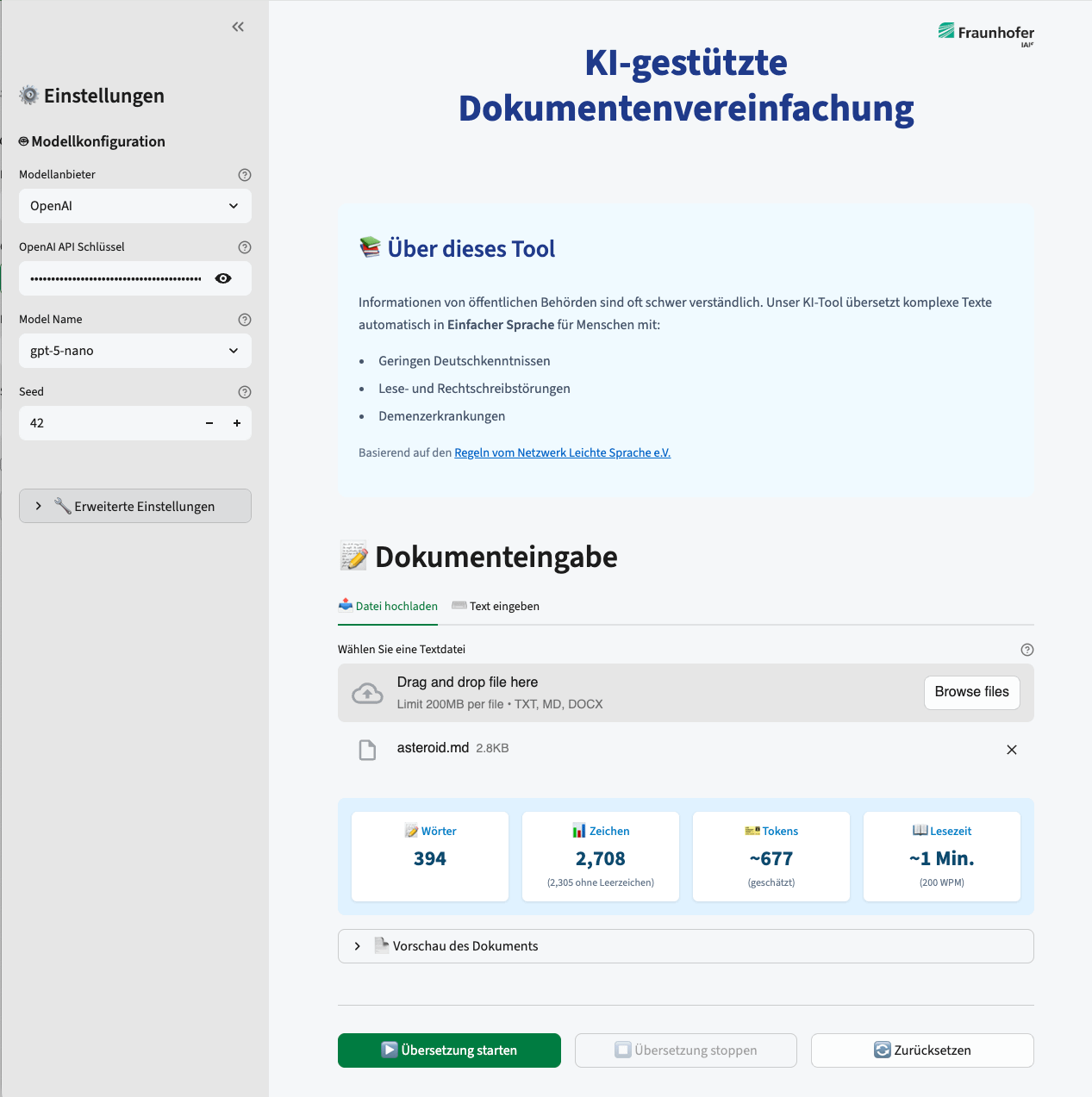 KlarText on launch: a model-settings sidebar, a short explanation of the tool, a document upload area, and instant stats for the loaded document KlarText on launch: a model-settings sidebar, a short explanation of the tool, a document upload area, and instant stats for the loaded document