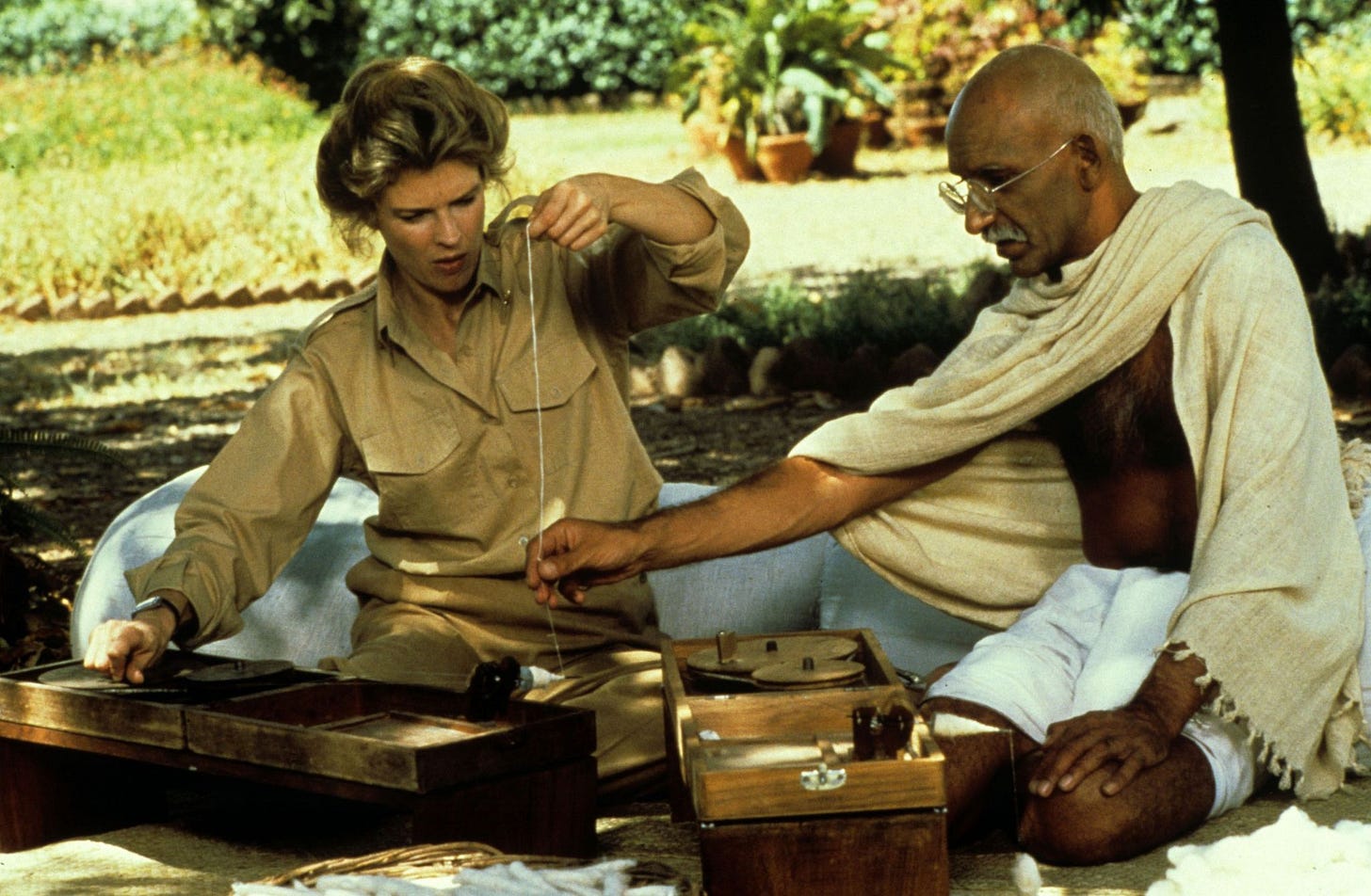 Gandhi (1982) - Candice Bergen as Margaret Bourke-White - IMDb