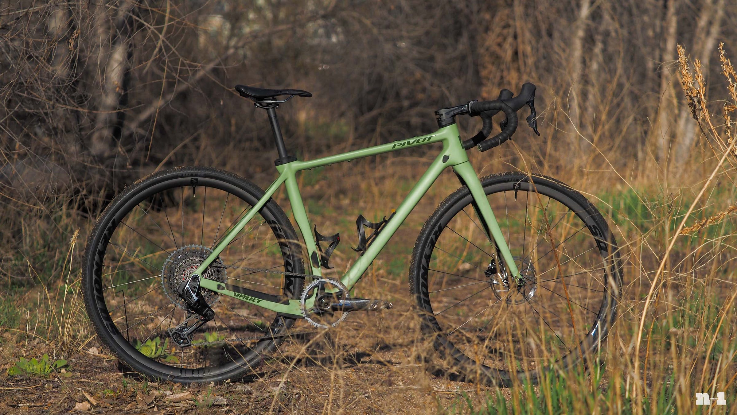 Pivot Cycles Vault gravel bike review