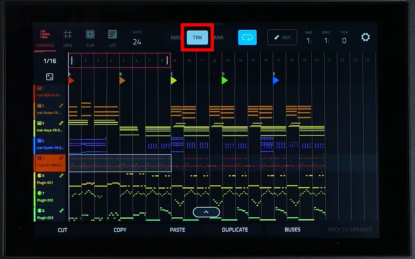 MPC Arrange on the Live III showing how the Track Feature works in highlighting the looped section MPC Arrange on the Live III showing how the Track Feature works in highlighting the looped section