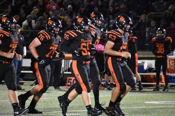 West De Pere offensive line West De Pere offensive line