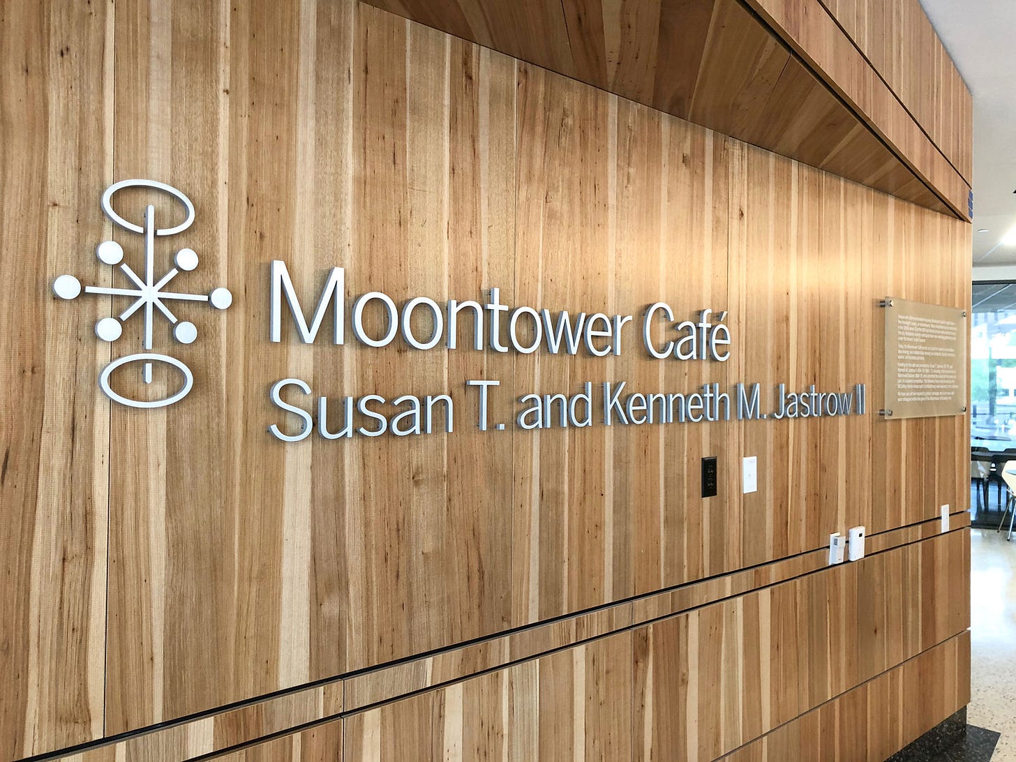 Robert B. Rowling Hall - fd2s