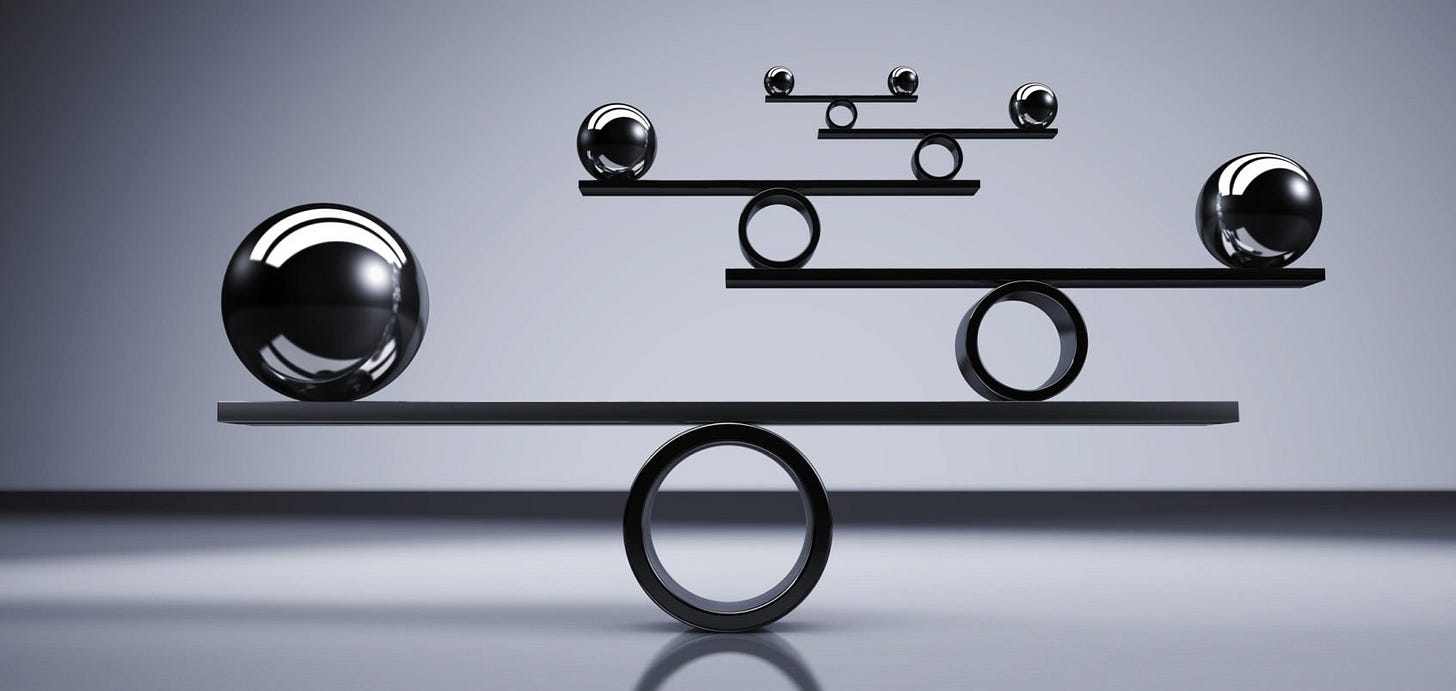 The CAP Theorem in practice: The consistency vs. availability trade-off in  distributed databases