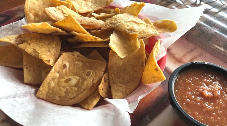 el mariachi chips